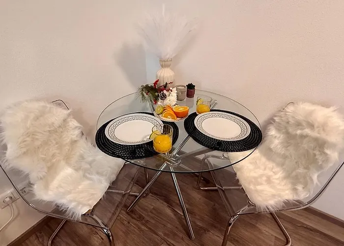 Διαμέρισμα Zentrumsnahe - Tram, Amazon Prime Und Self Check In *