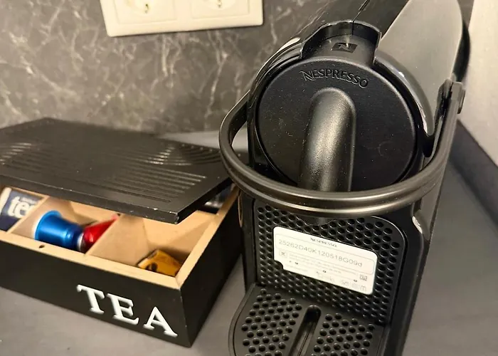 Zentrumsnahe - Tram, Amazon Prime Und Self Check In Apartment *